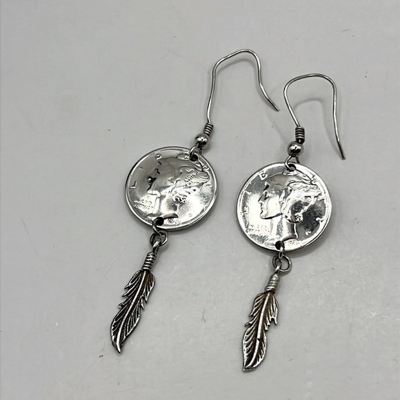 Vintage Mercury Dime Dangle Feather Earrings 1944 and 1945. Silver Mercury Dime - Picture 3 of 13